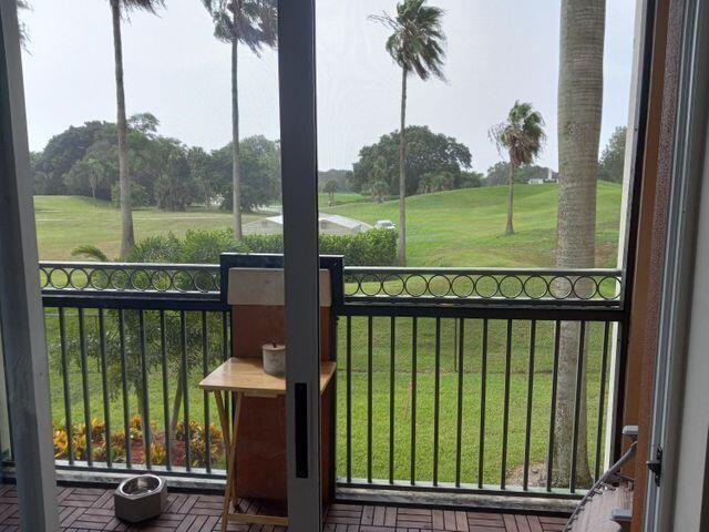 ST ANDREWS AT POLO CLUB CONDO - Residential Lease