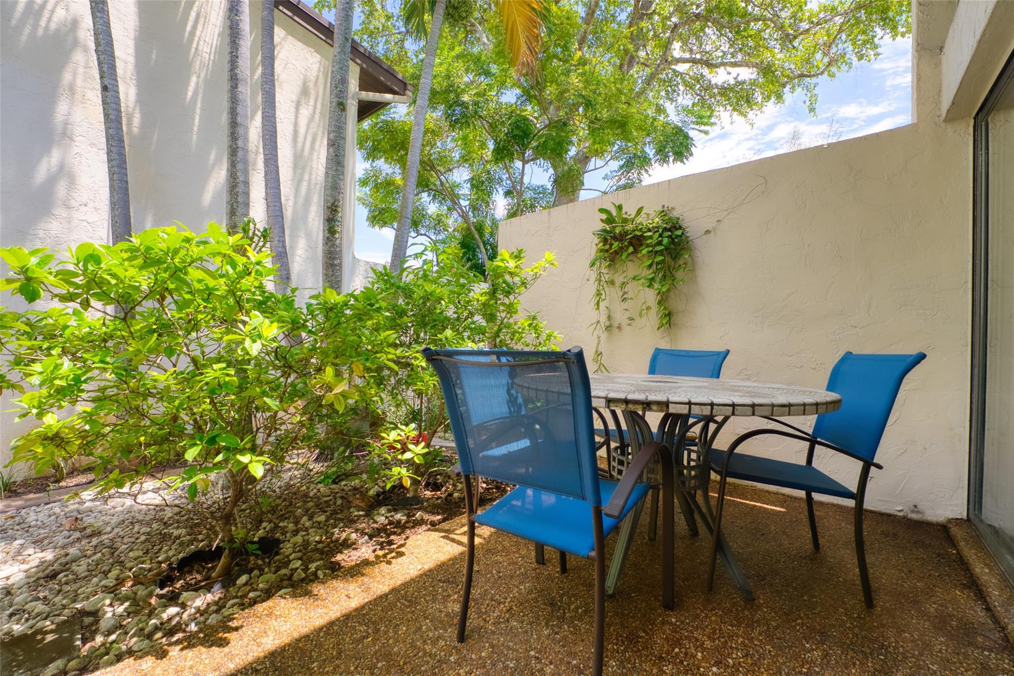 Riverwood Condo - Residential Lease