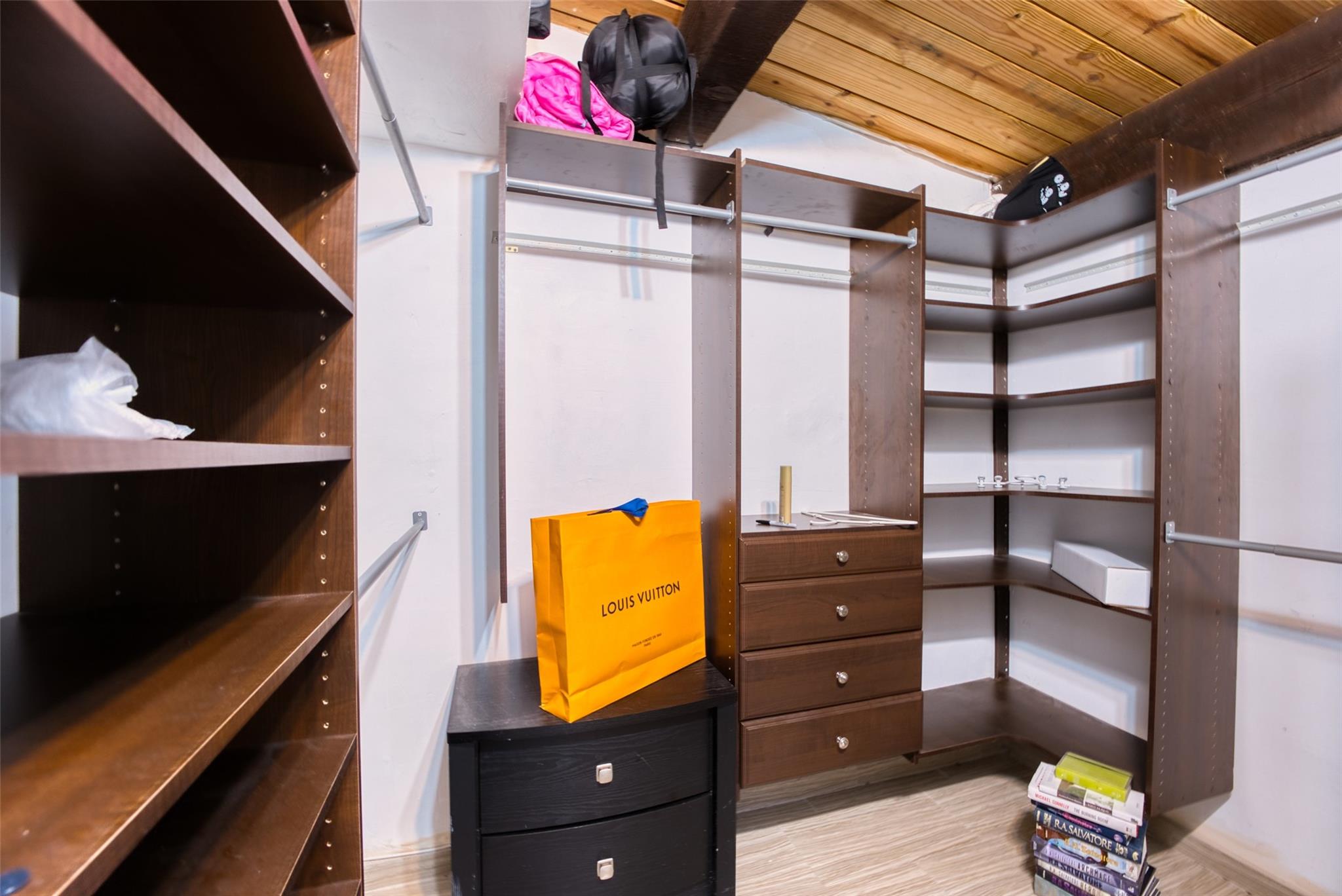 Riverwood Condo - Residential Lease