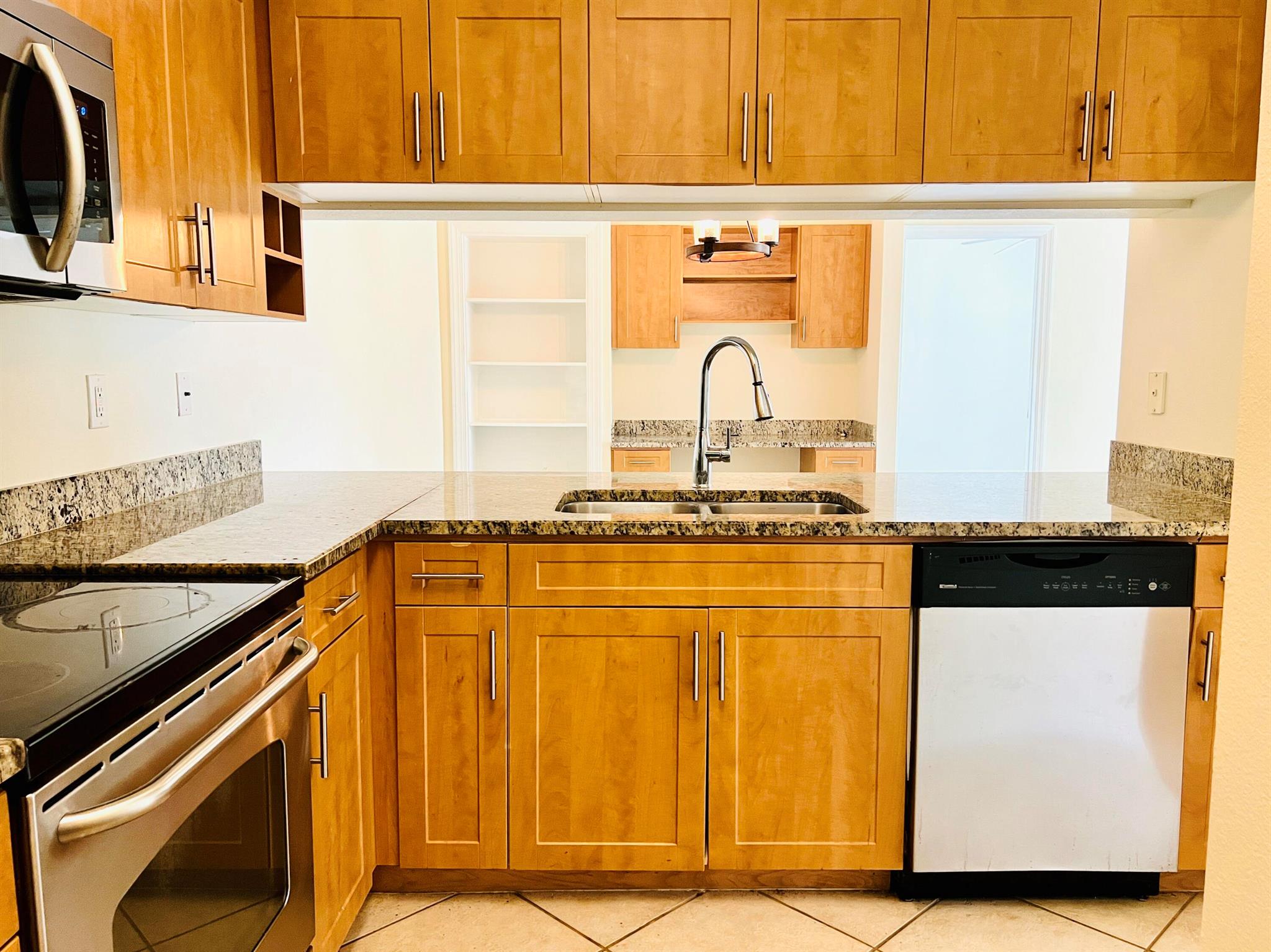 6511 Emerald Dunes Drive 308