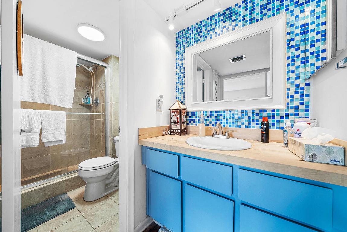 TAMBERLANE 6 CONDO - Residential