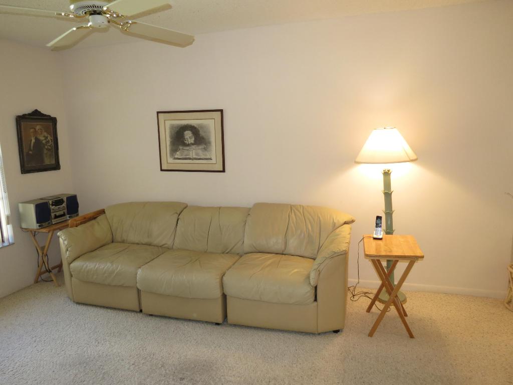 Palm Chase Lakes - Residential