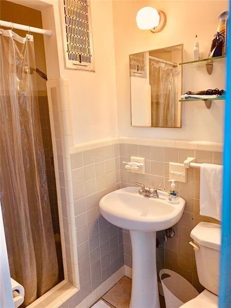 Poinsettia Heights - Residential Lease