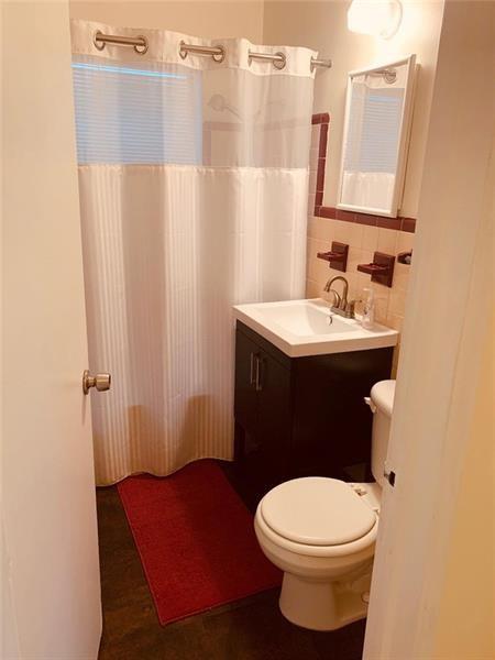 Poinsettia Heights - Residential Lease