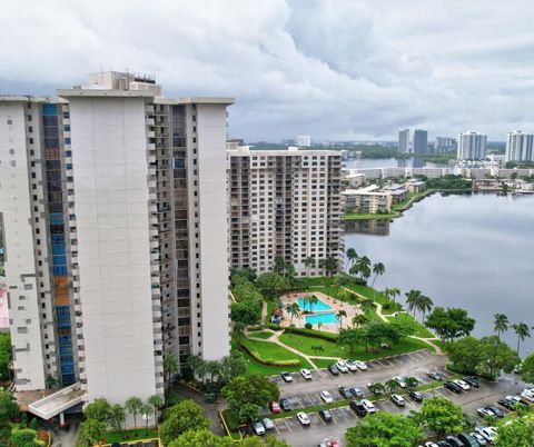 A home in Aventura