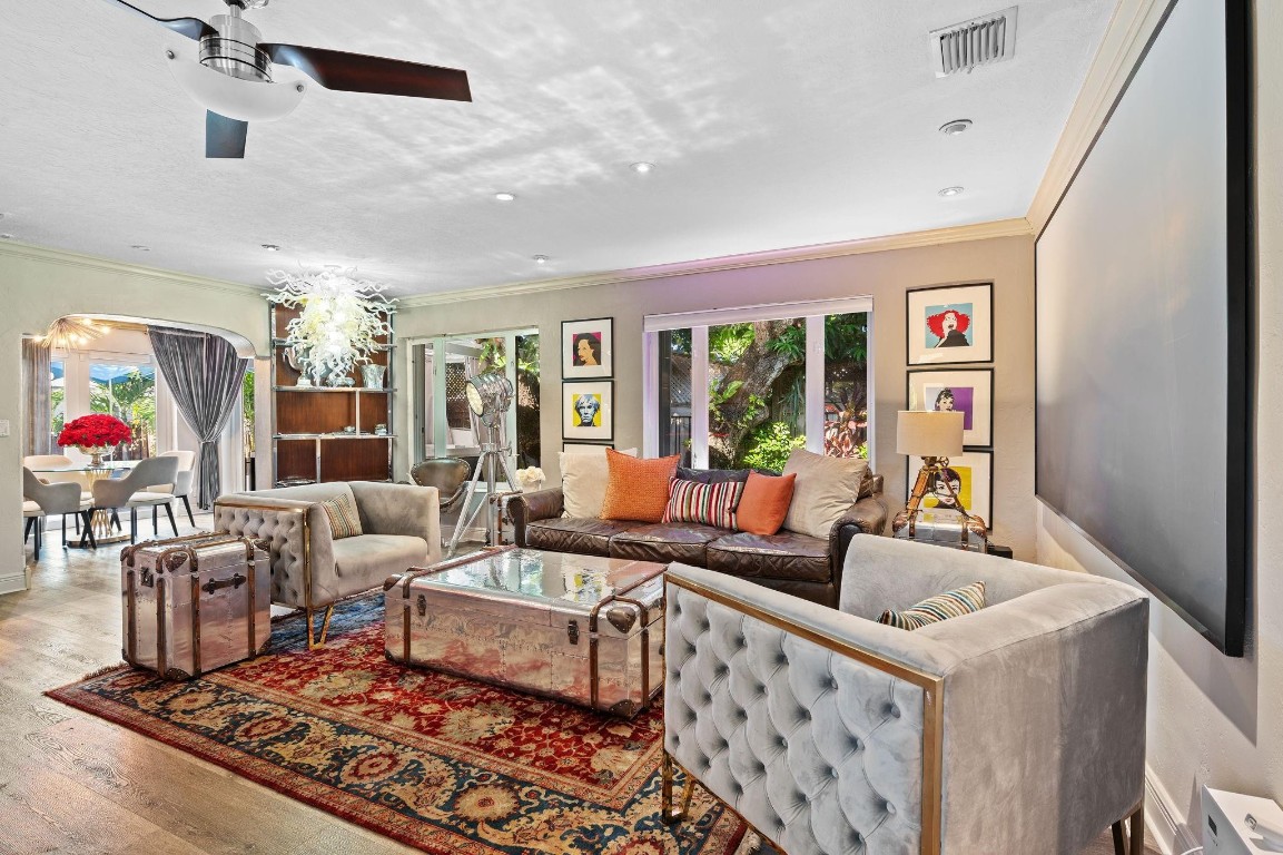 POINSETTIA HEIGHTS RIVER ADD - Residential