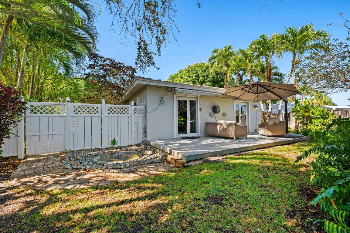 POINSETTIA HEIGHTS RIVER ADD - Residential