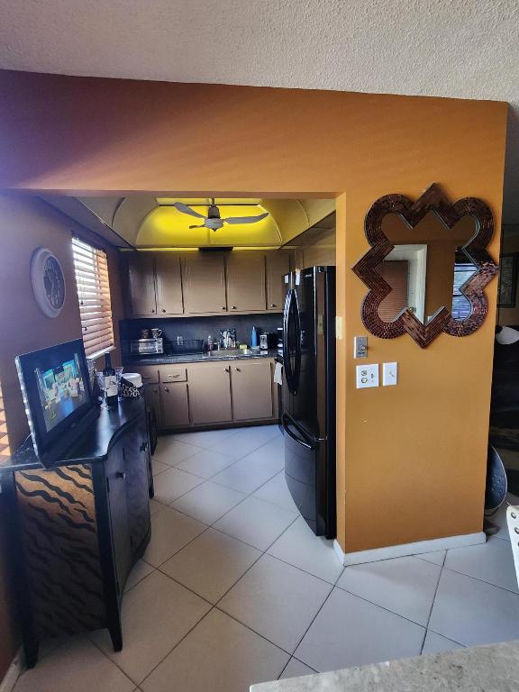 MANSFIELD AT CENTURY VILLAGE CONDO - Residential