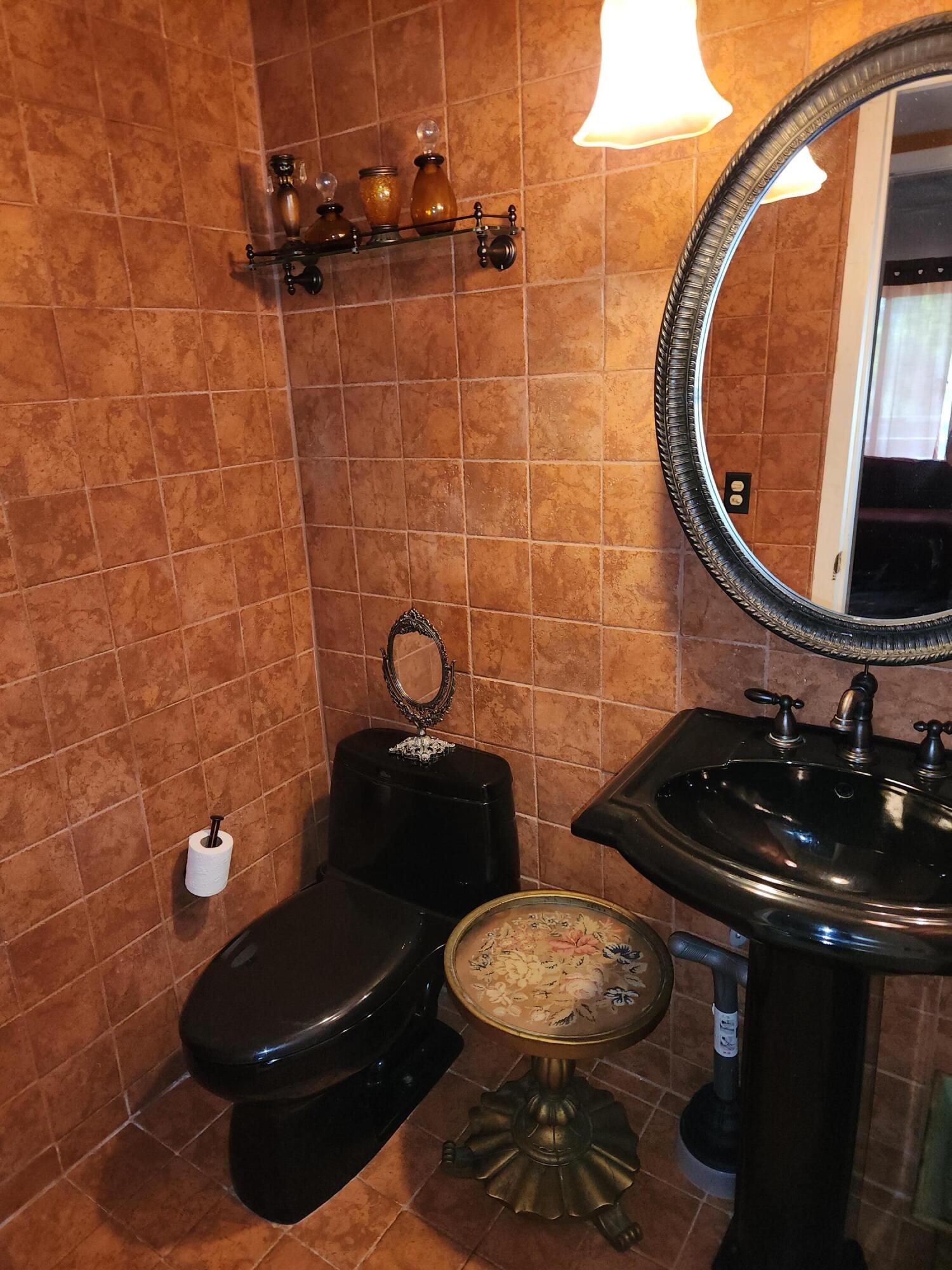 MANSFIELD AT CENTURY VILLAGE CONDO - Residential