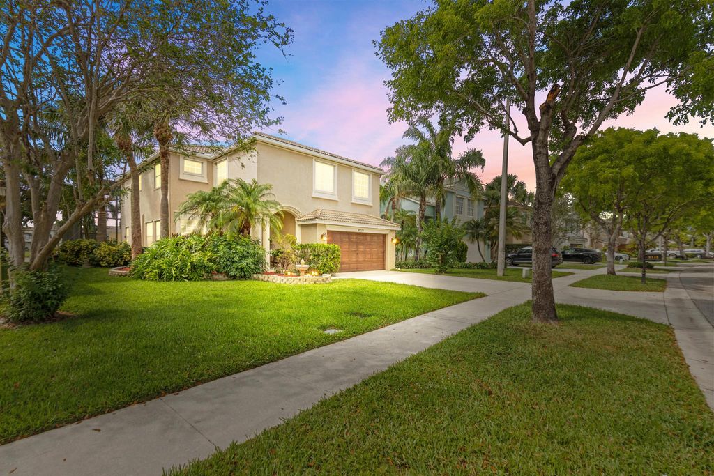 Photo of 9719 Wyeth Court, Wellington, FL 33414 (MLS # R11087869)