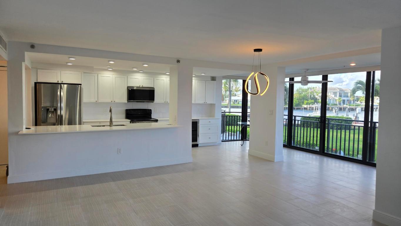 3912 S Ocean Boulevard 114