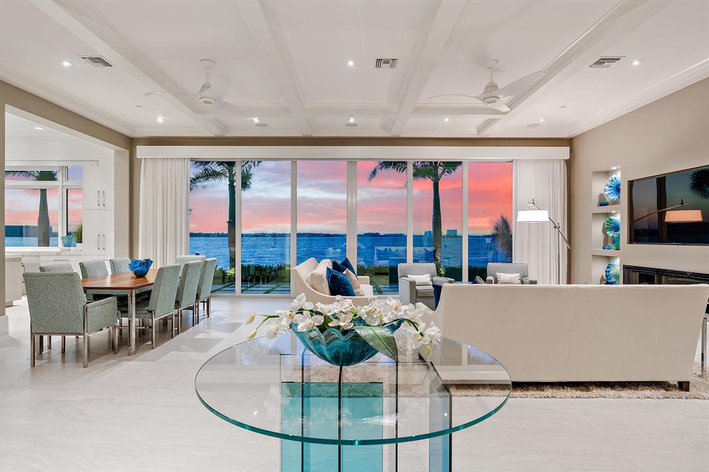 PINE POINT - Residential