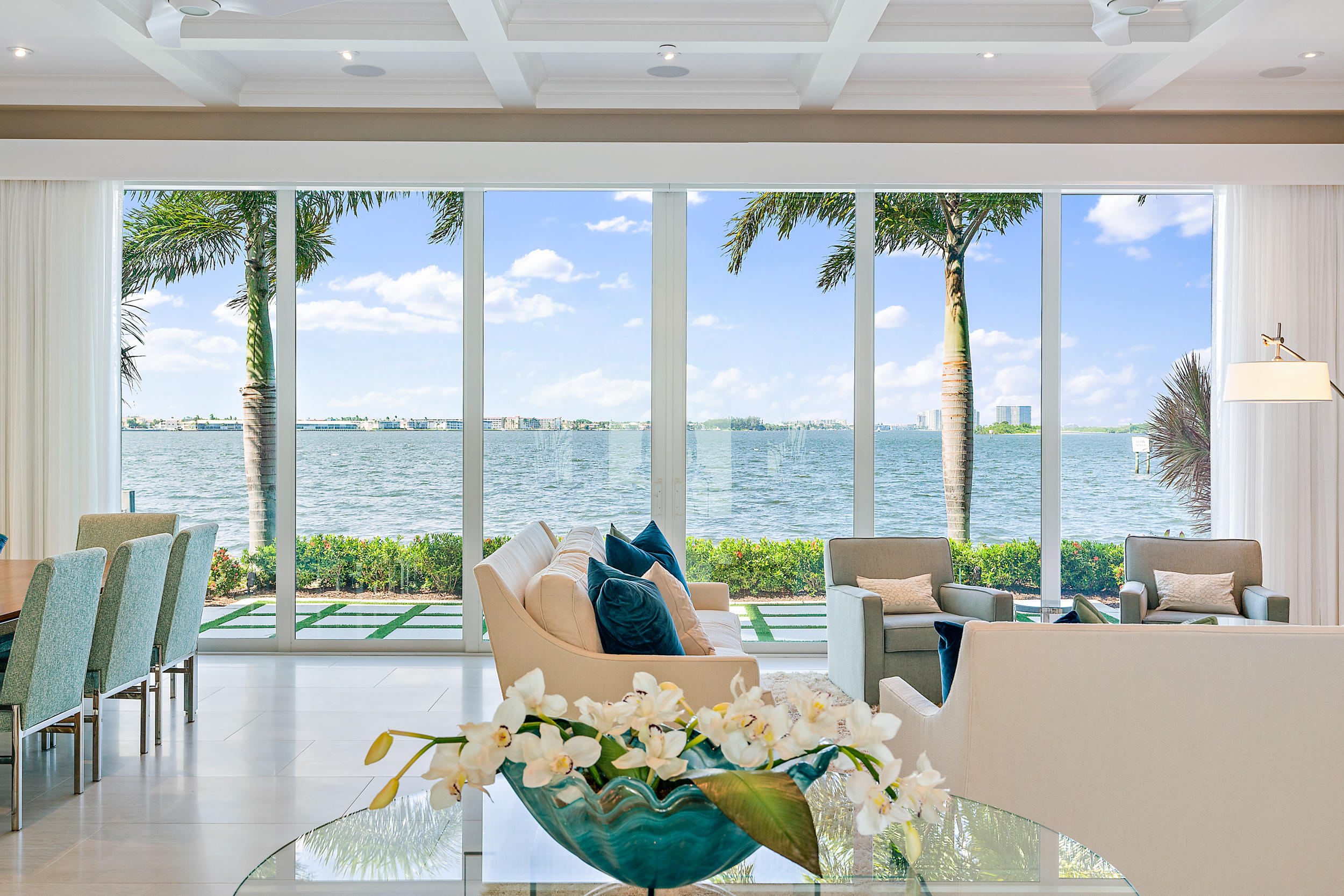 PINE POINT - Residential