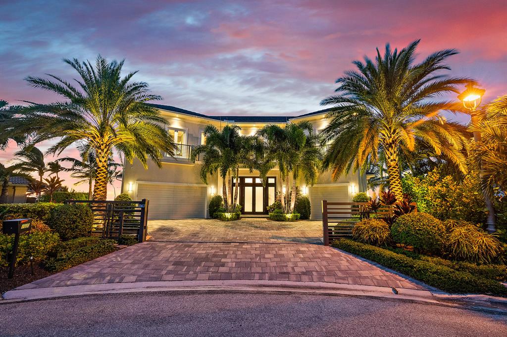 PINE POINT - Residential