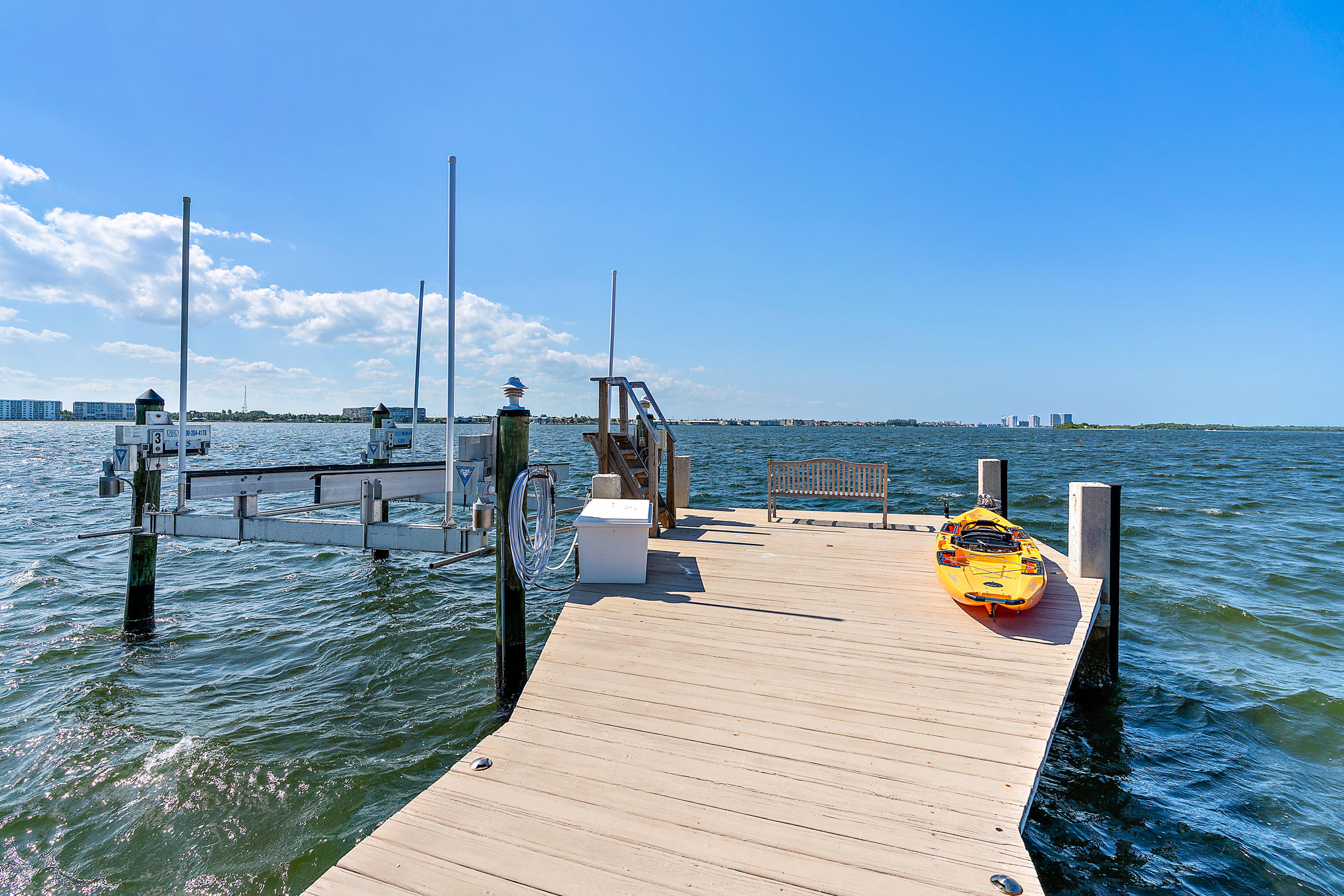 PINE POINT - Residential