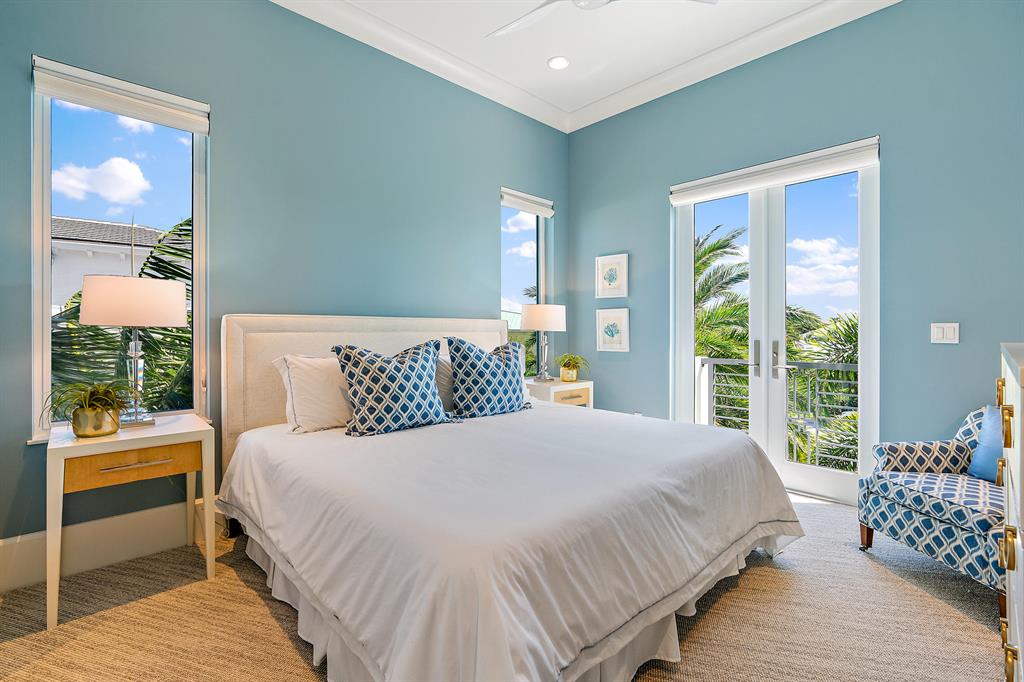 PINE POINT - Residential