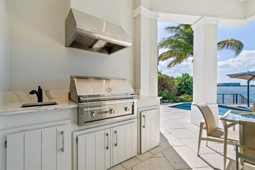 PINE POINT - Residential