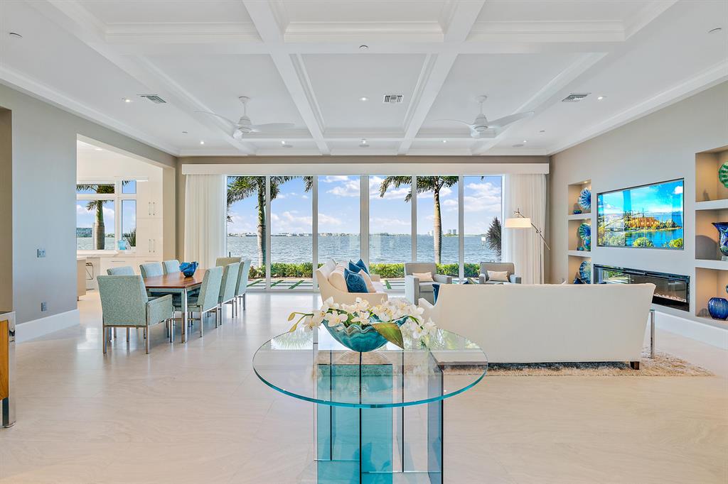 PINE POINT - Residential