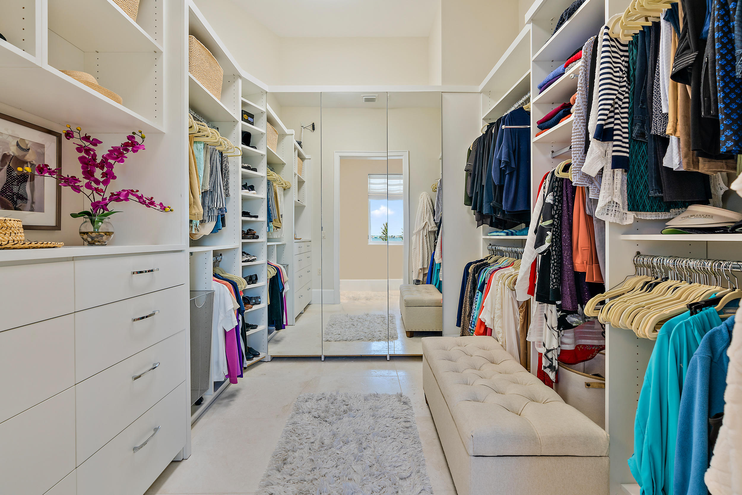 PINE POINT - Residential