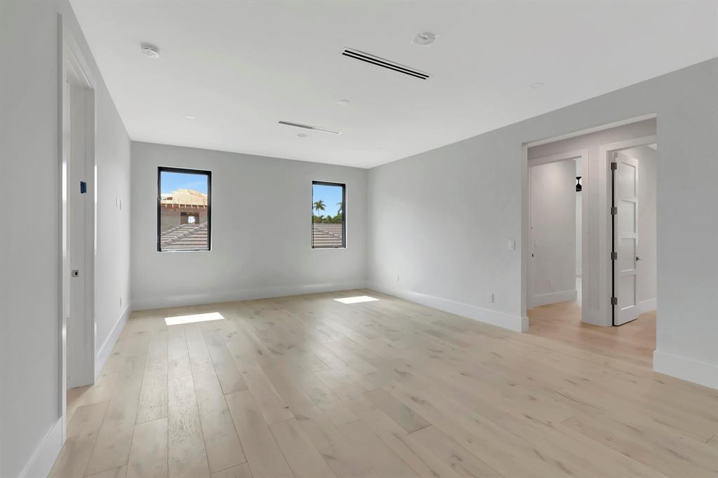 Hamptons - Residential