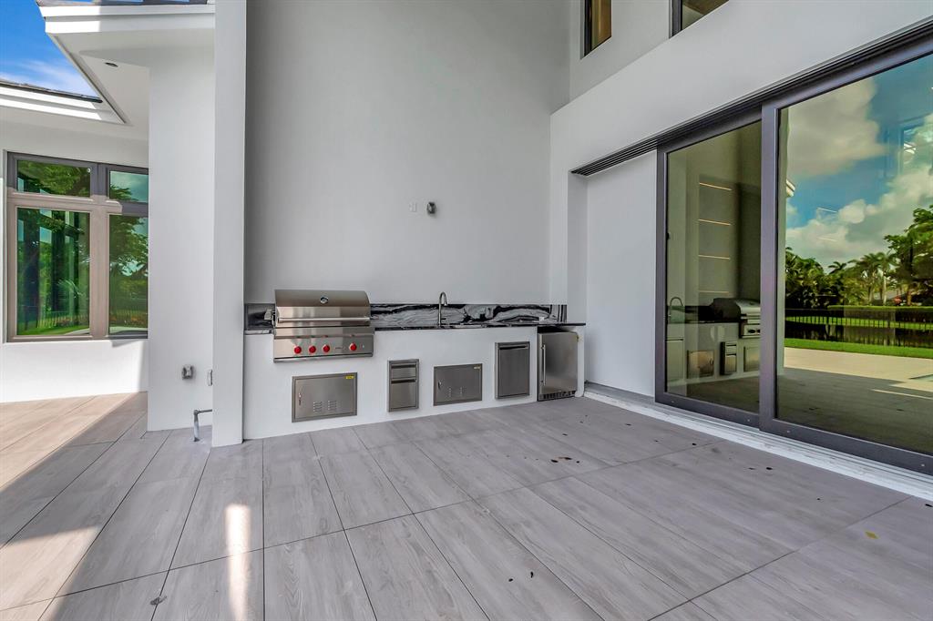 Hamptons - Residential