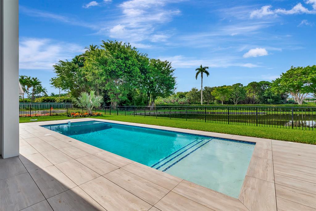 Hamptons - Residential