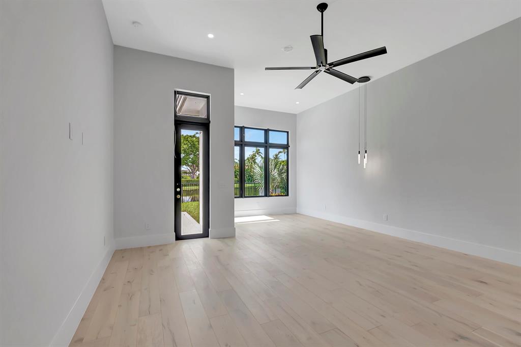 Hamptons - Residential