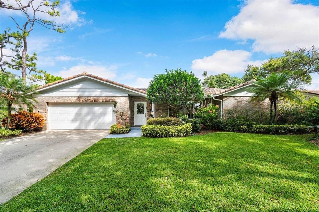 Photo of 3495 Pine Haven Circle, Boca Raton, FL 33431 (MLS # R10722813)