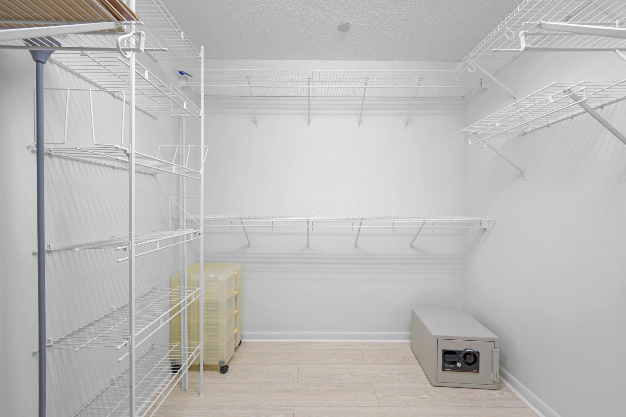 CENTURY VILLAGE PLYMOUTHL - Residential