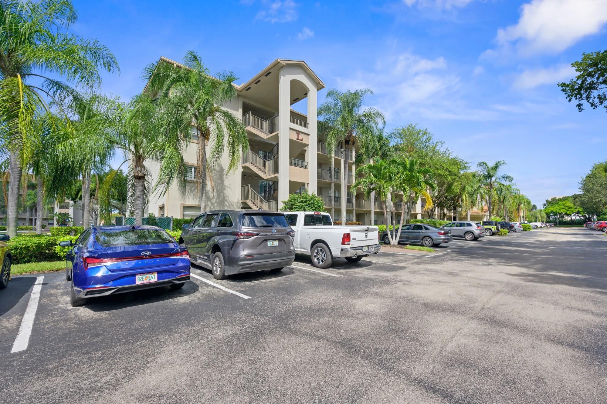 CENTURY VILLAGE PLYMOUTHL - Residential