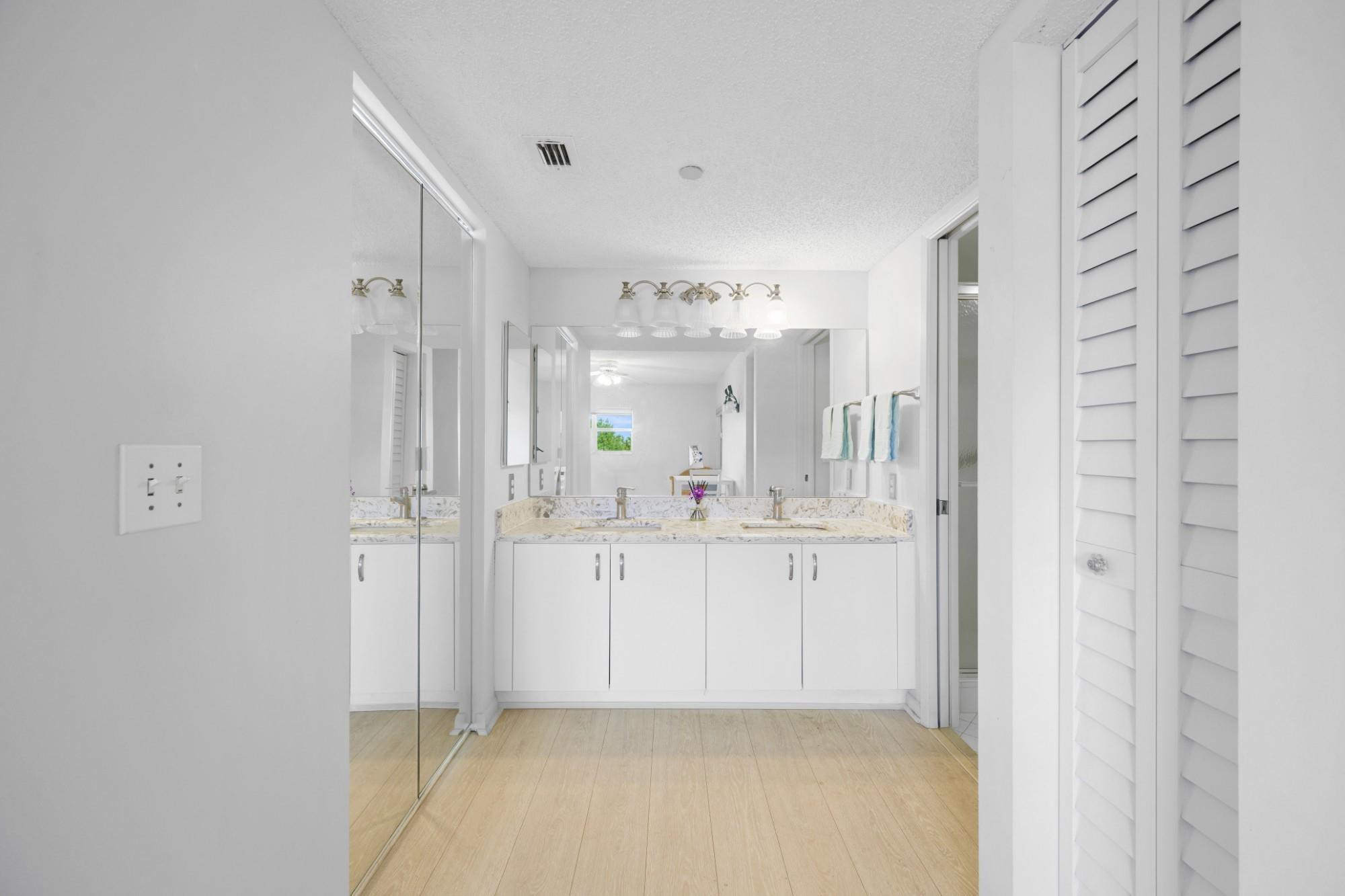 CENTURY VILLAGE PLYMOUTHL - Residential