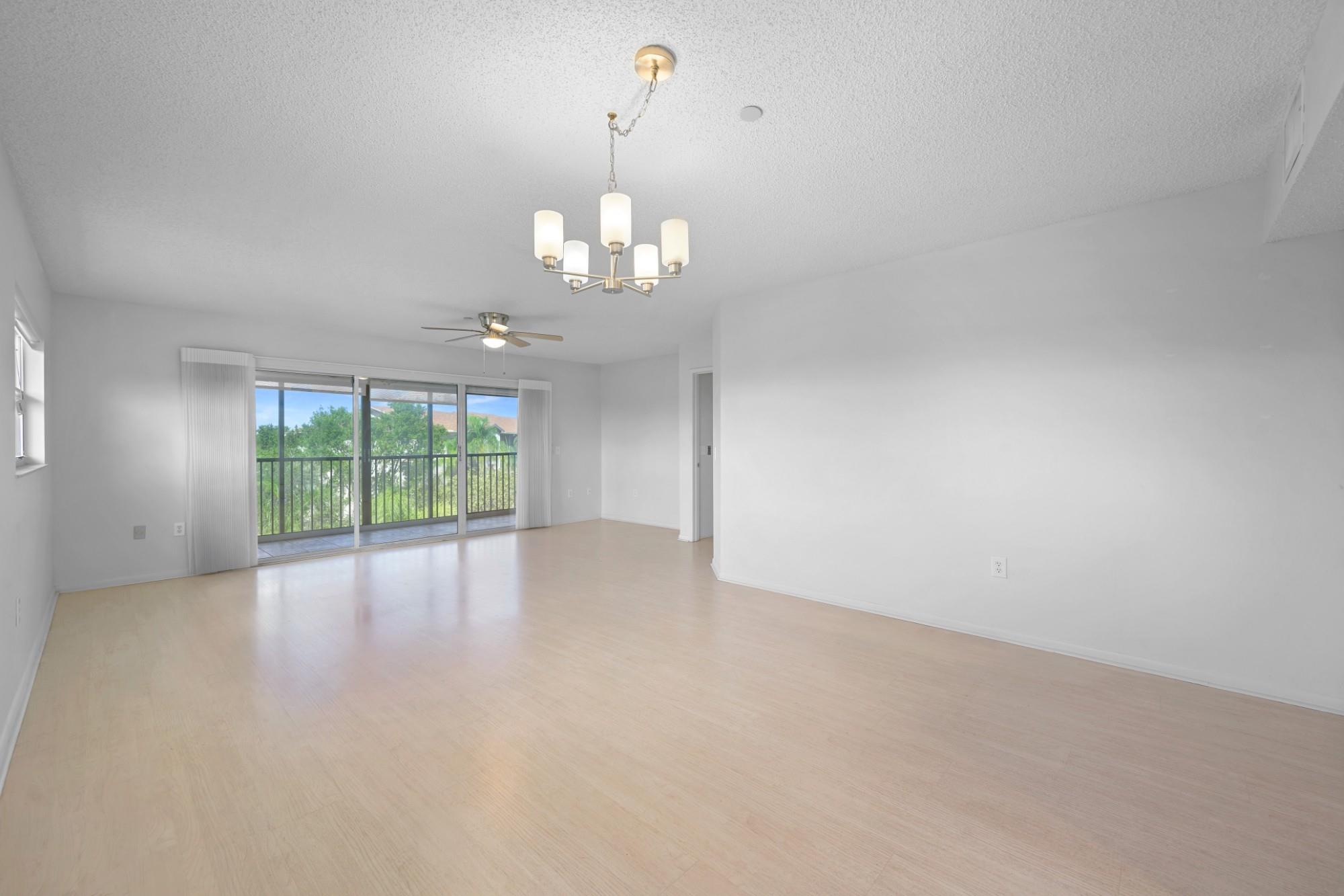 550 SW 137th Ave 401L