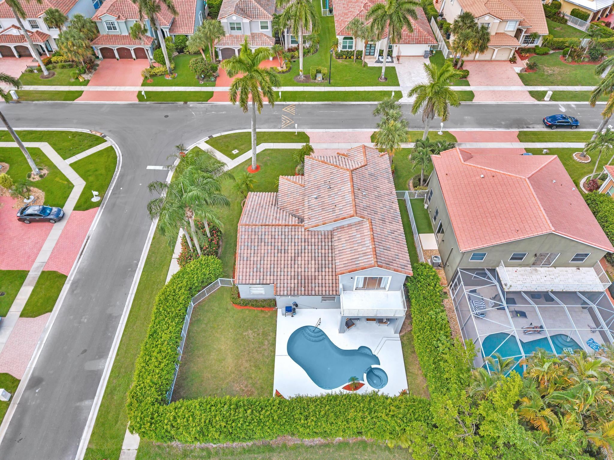 10823 Tea Olive Lane
