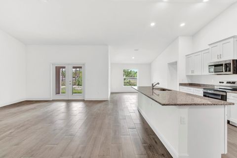 A home in Loxahatchee