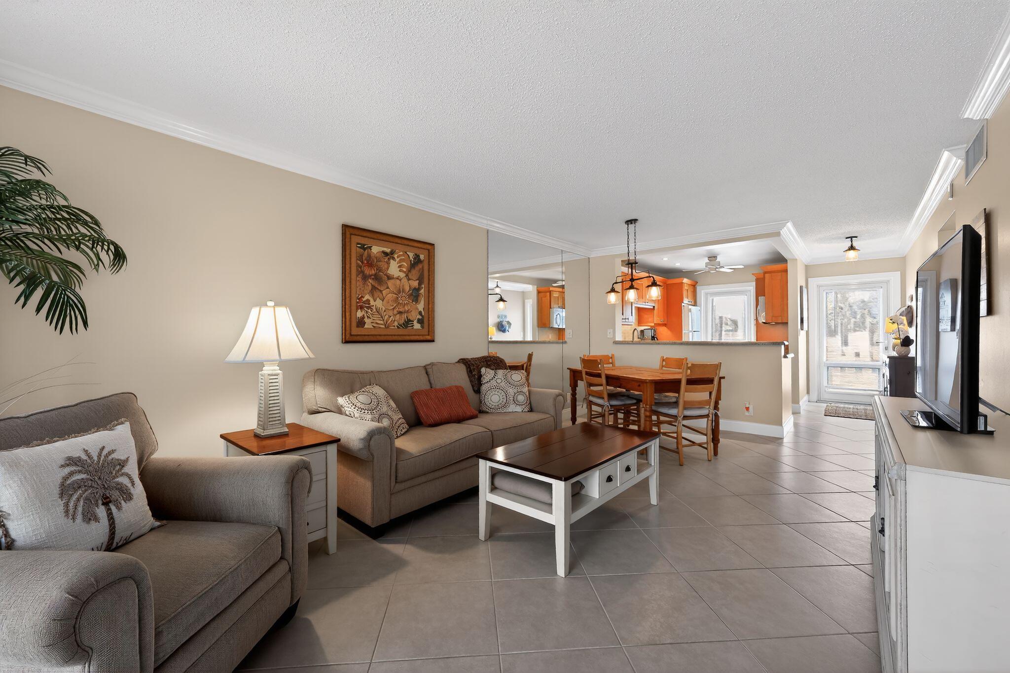 NORTH LEISURE GARDENS CONDO - Residential