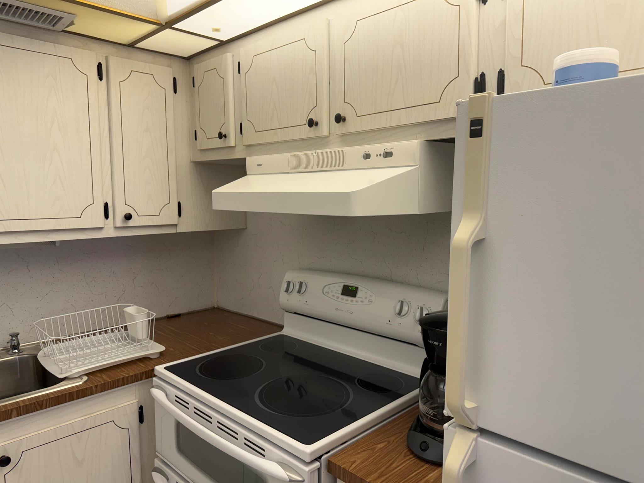 View photos, virtual tours, details... 253 Northampton M