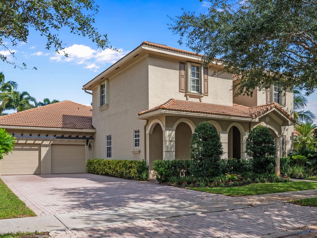 Photo of 175 Via Rosina, Jupiter, FL 33458 (MLS # B26010678)