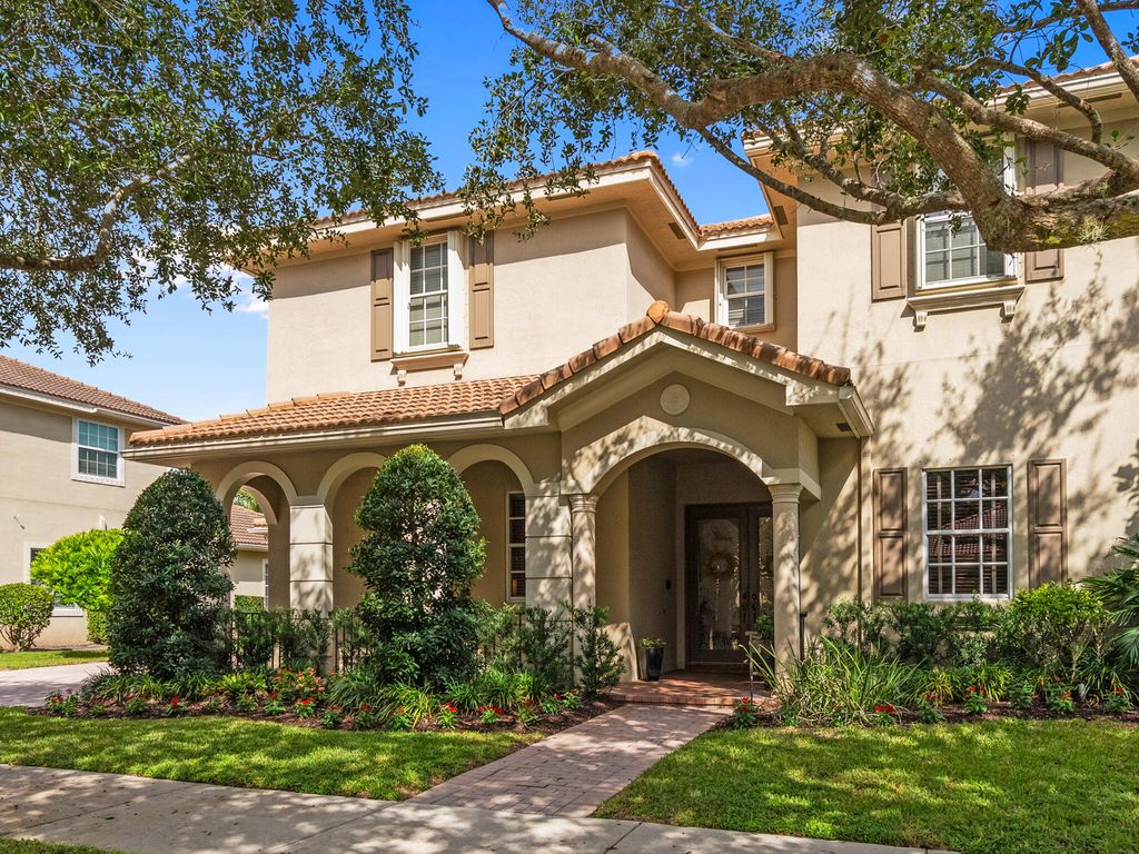 Photo of 175 Via Rosina, Jupiter, FL 33458 (MLS # B26010678)