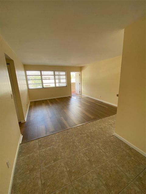 848 Twin Lakes Drive 19-G Coral Springs FL 33071