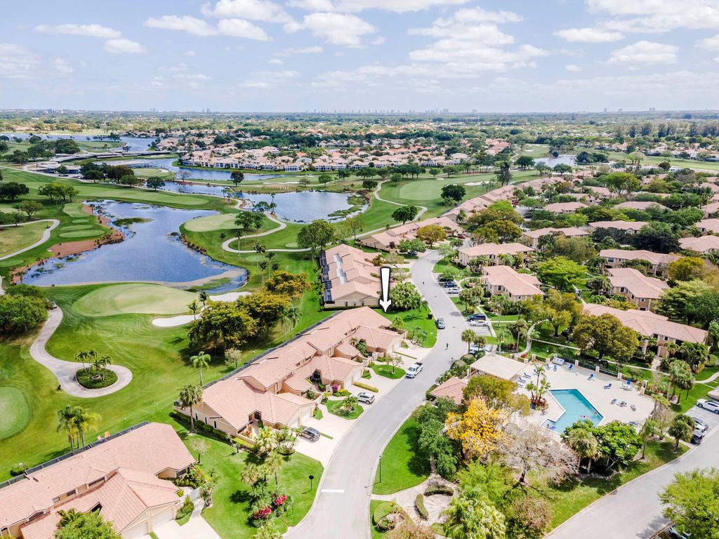 Photo of 461 Prestwick Circle, Palm Beach Gardens, FL 33418 (MLS # R10884096)