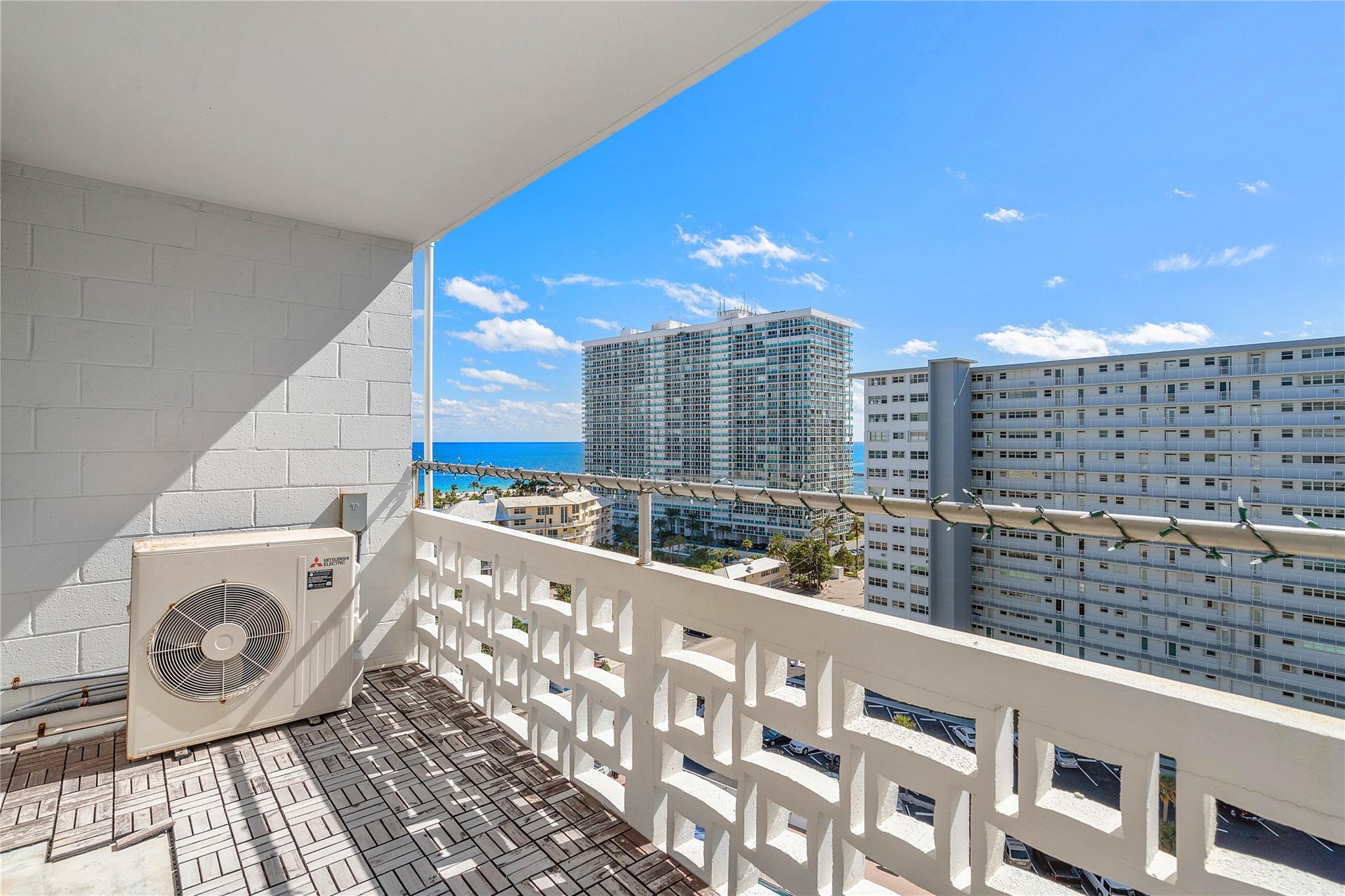 Breakwater Towers CO-OP - Residential