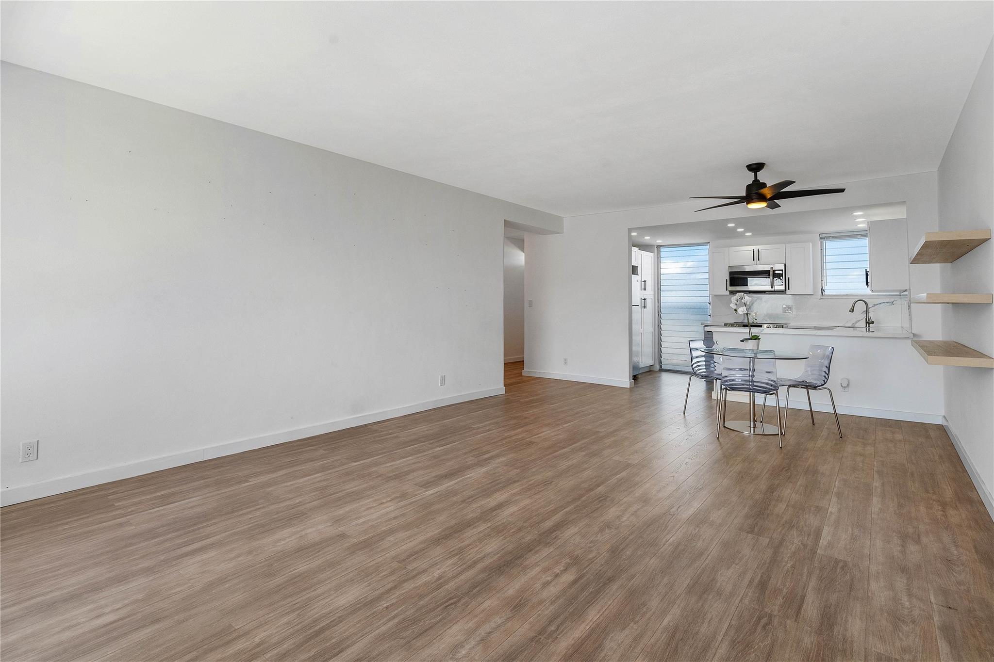 Breakwater Towers CO-OP - Residential