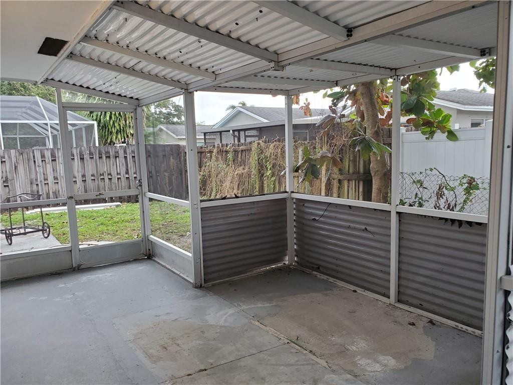 Sandalfoot Cove Sec 02 - Residential Lease