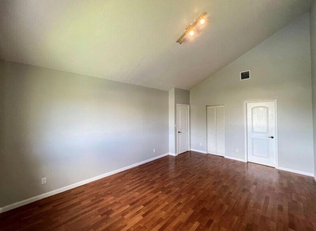 COUNTRYSIDE AT WELLEBY - Residential