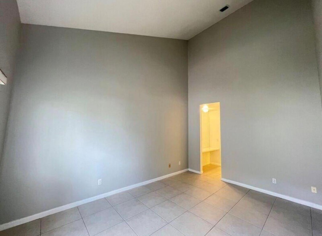 COUNTRYSIDE AT WELLEBY - Residential