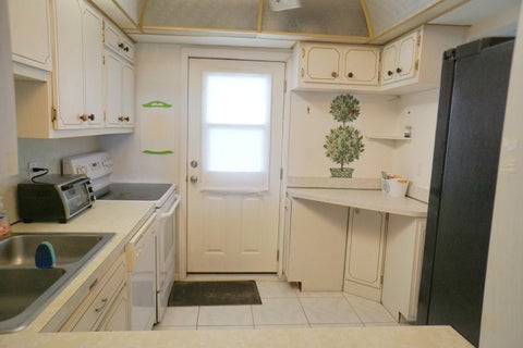 Tiny photo for 303 N Riverside Drive #PH4, Pompano Beach, FL 33062 (MLS # B26090395)