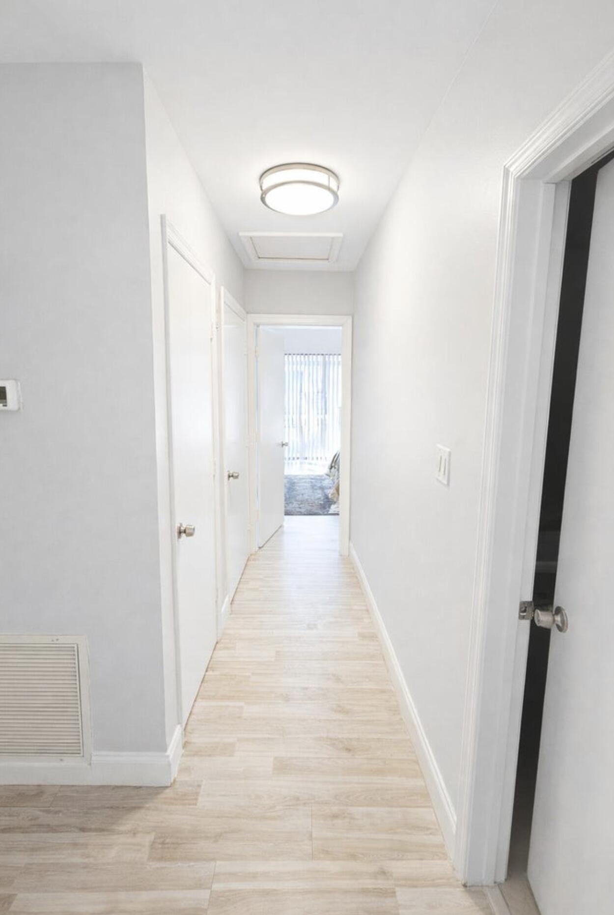 TOWNHOUSES OF CORAL SPRINGS - Residential