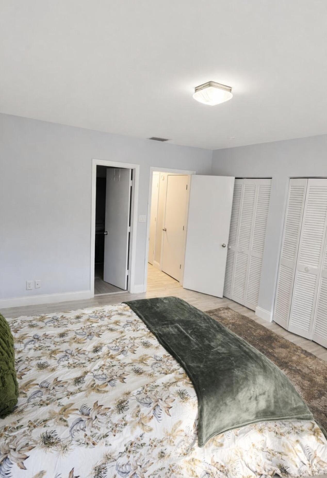 TOWNHOUSES OF CORAL SPRINGS - Residential