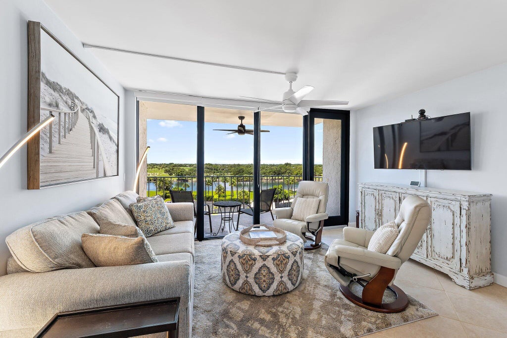 Photo of 336 Golfview Road #619, North Palm Beach, FL 33408 (MLS # B26038962)