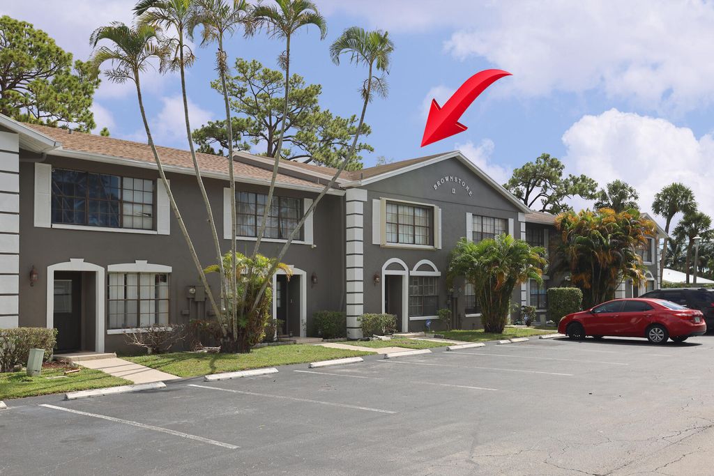 Photo of 5023 E Society Pl Place E #E, West Palm Beach, FL 33415 (MLS # B26031613)